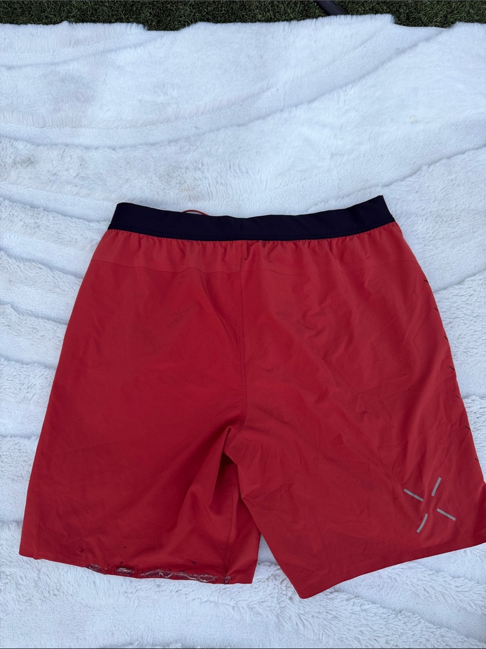 Ten Thousand the interval in mesa Red Shorts 9” inseam flawed